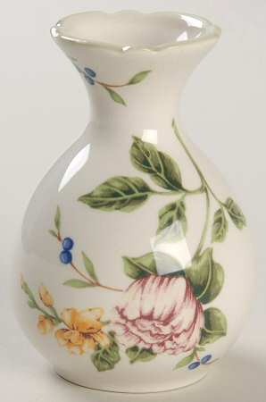 Vintage Garden 3" Bud Vase