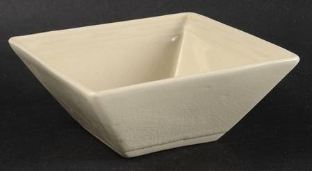Sutton Fruit/Dessert (Sauce) Bowl