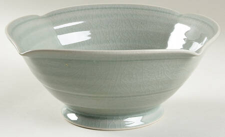 Belmont 9" Round Vegetable Bowl
