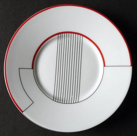 Initiales Saucer