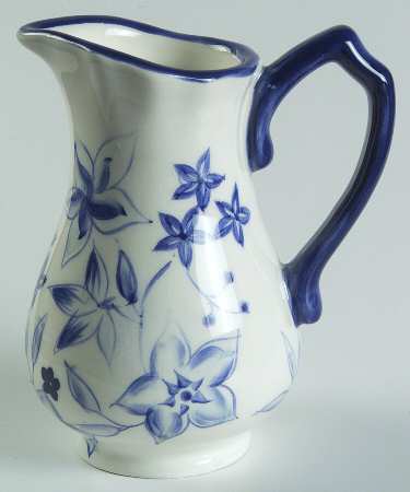 Blue Meadow (Scalloped) Creamer