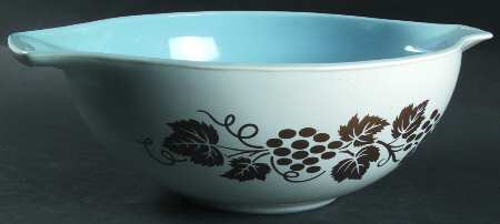 Golden Grapes by Pyrex
