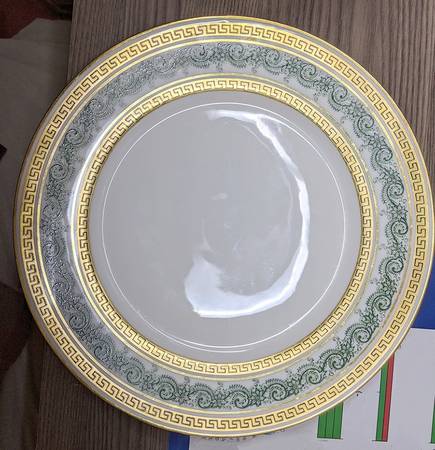 POY582 Dinner Plate