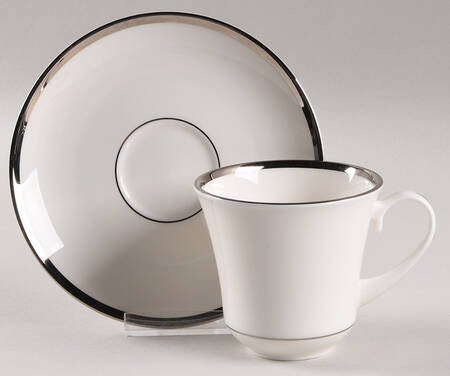 Flat Cup & Saucer Set
