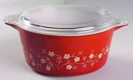 Trailing Flowers 1.5 Qt Round Covered Casserole