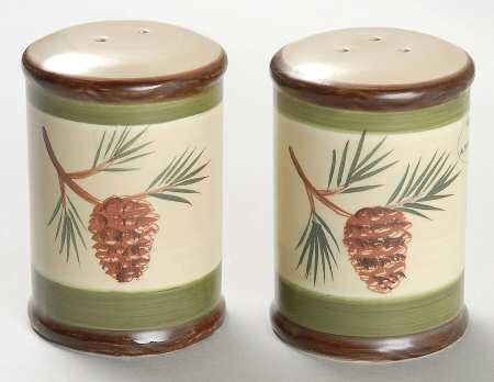 Pine Lodge Salt & Pepper Set