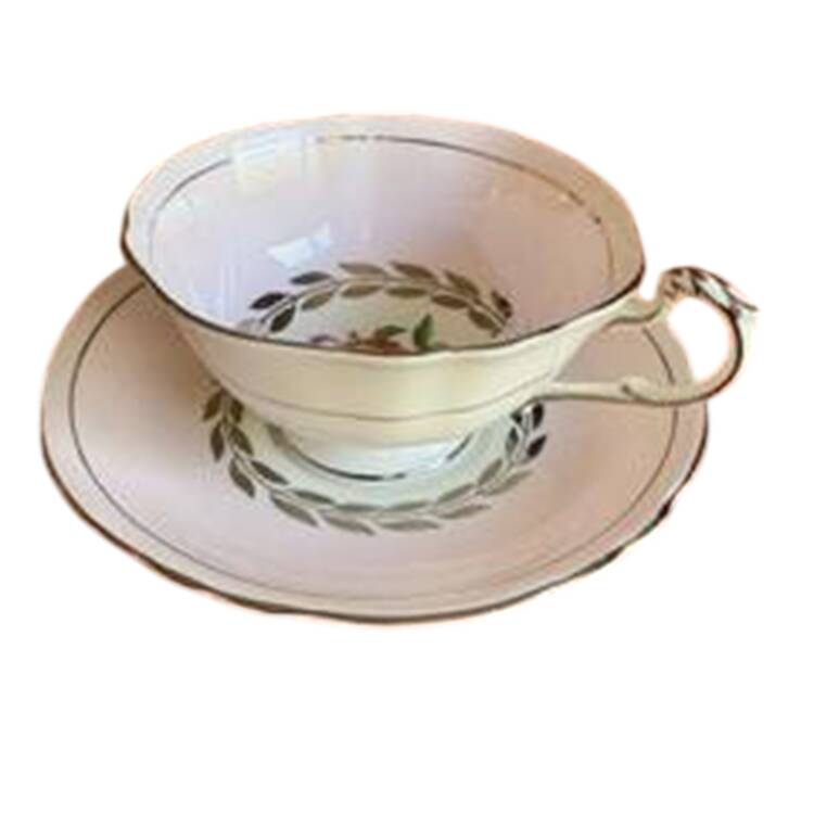 G6093 Footed Cup & Saucer Set