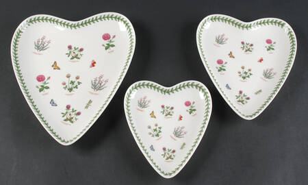 Botanic Garden Irish Flowers Petal Dish (Set of 3 Sizes 10", 8" & 6)