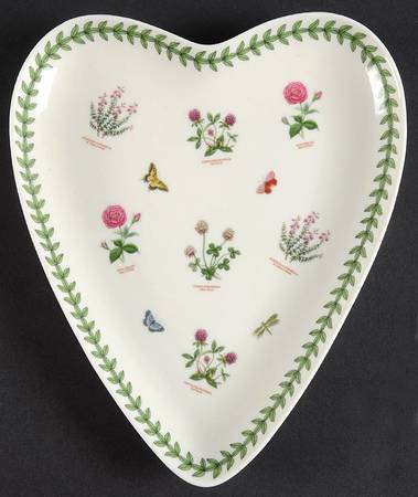 Botanic Garden Irish Flowers 8" Petal Dish