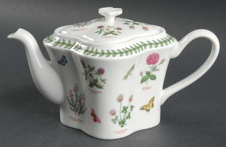 Botanic Garden Irish Flowers Teapot & Lid