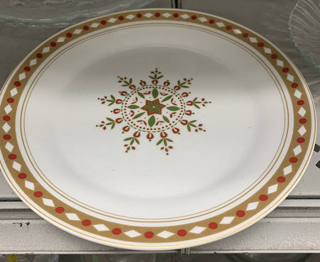 Snowflake (Gold and Red Dot Edge) Salad/Dessert Plate