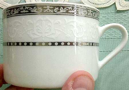Savior Faire Flat Cup