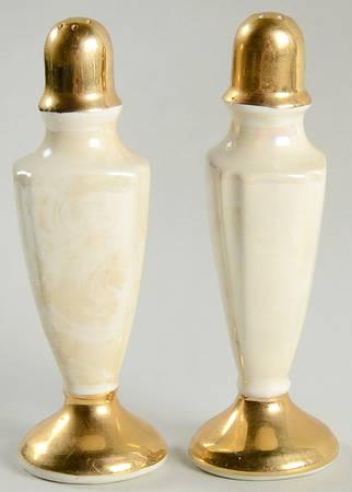PEA11 Salt & Pepper Set