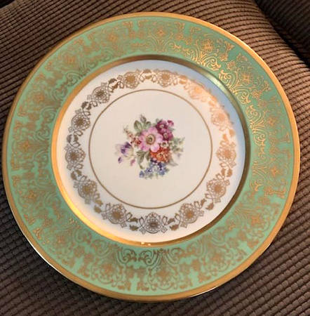 P303-11 Dinner Plate
