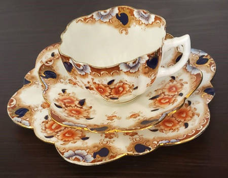 2178 Footed Cup & Saucer Set