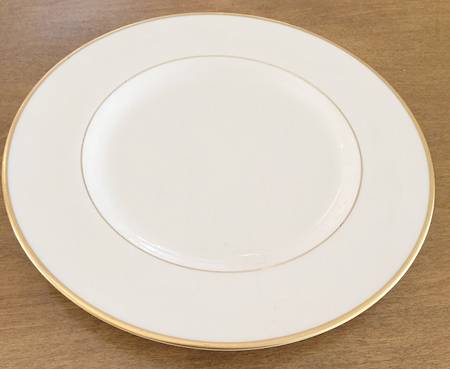 Puritan (Cream, Single Trim) Dinner Plate