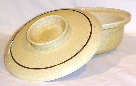 Sherwood 1.5 Qt Round Covered Casserole
