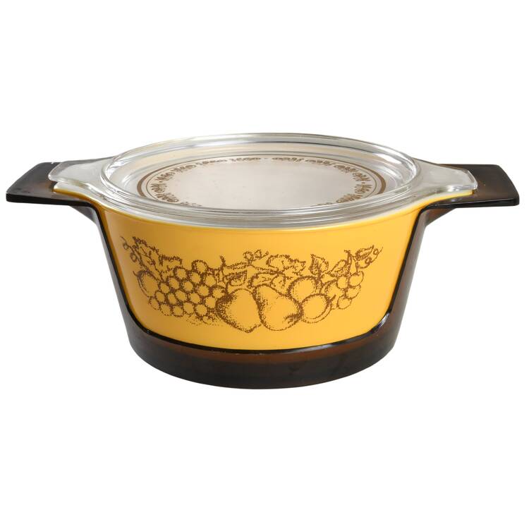 Old Orchard 2.5 Qt Round Covered Casserole by Pyrex