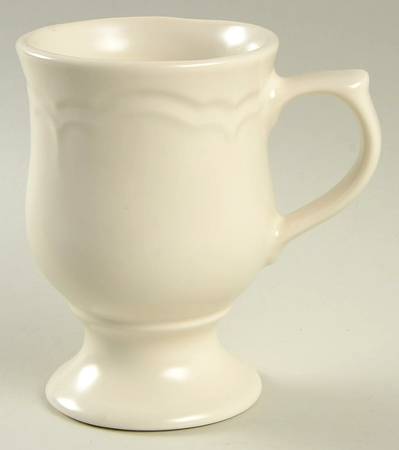 Color Medley Buff Glossy Pedestal Mug