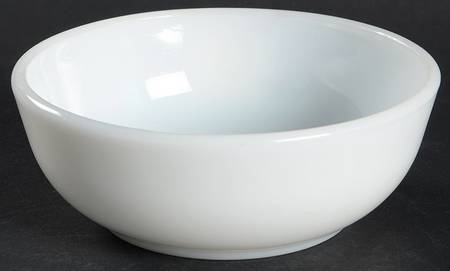 Opal (Milkglass) Fruit/Dessert (Sauce) Bowl