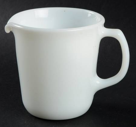 Opal (Milkglass) Creamer