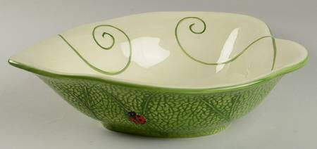 Ladybug Leaf Bowl