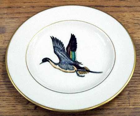PIC135 Dinner Plate