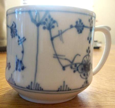 Straw (Scalloped, Not Swirled) Flat Cup