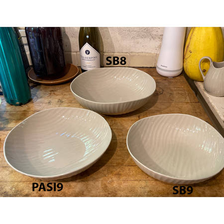 White Oak Pebble 8" Salad Serving Bowl