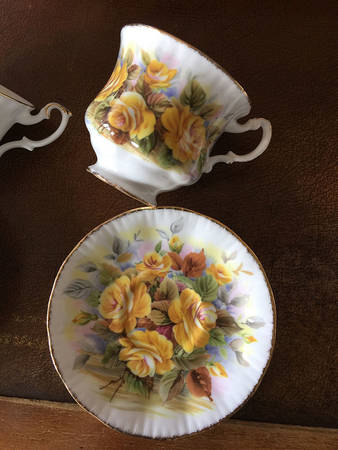 Marlborough Footed Cup & Saucer Set