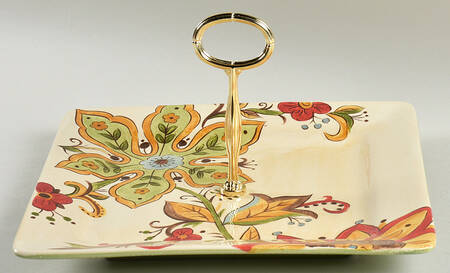 Carynthum Round Serving Plate with Center Handle (Dp) Hc