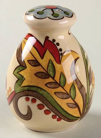 Carynthum Salt Shaker