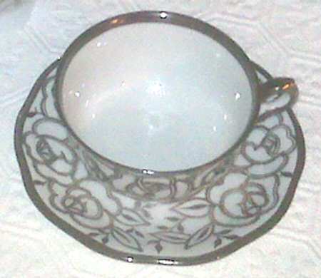 PIR164 Flat Cup & Saucer Set