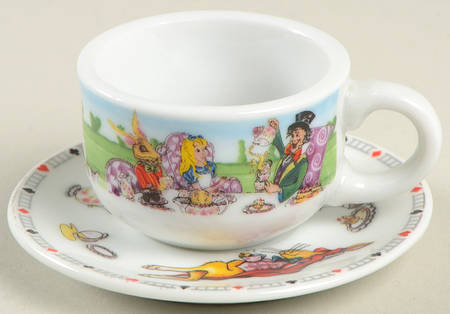 Alice in Wonderland's Cafe Flat Toy Cup and Saucer Set