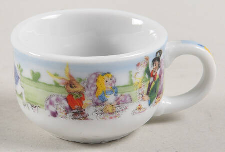 Alice in Wonderland's Cafe Flat Toy Cup