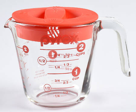 Originals Clear Measuring Cup & Plastic Lid