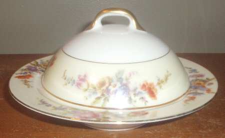 POY633 Round Covered Butter