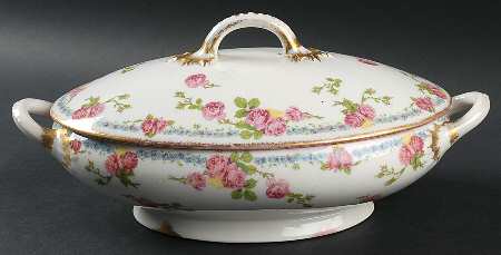 POY640 Oval Covered Vegetable