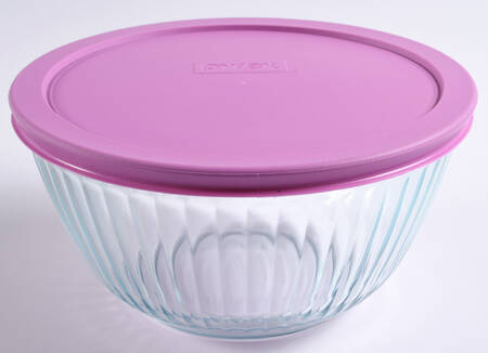 Sculptured Clear 7" Round Vegetable with Plastic Lid