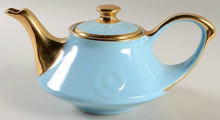PEA12 Teapot & Lid by Pearl China 