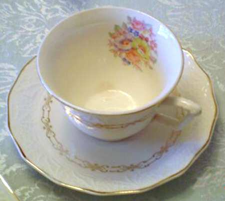 PCP271 Footed Cup & Saucer Set