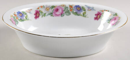 10884 9" Oval Vegetable Bowl