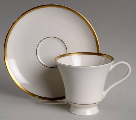 Signature (Gold Trim, No Monogram, Ivory) Footed Cup & Saucer Set