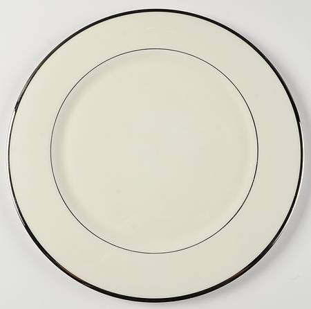 Signature (Platinum Trim, No Monograms, White Body Service Plate (Charger)