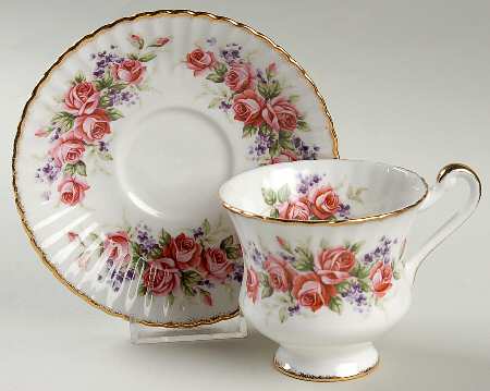 4546 Footed Cup & Saucer Set