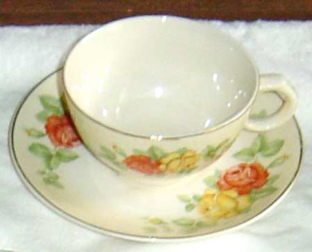 Liberty Roses Flat Cup & Saucer Set