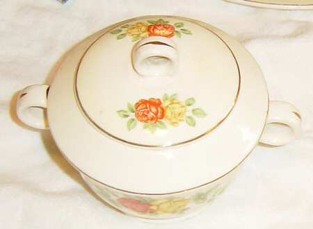 Liberty Roses Sugar Bowl & Lid