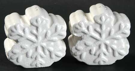 Let It Snow Salt & Pepper Set