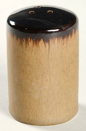 Molasses Pepper Shaker