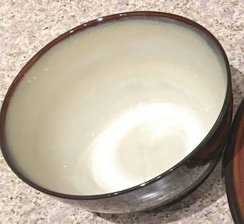 Reactive Stripe Soup/Cereal Bowl